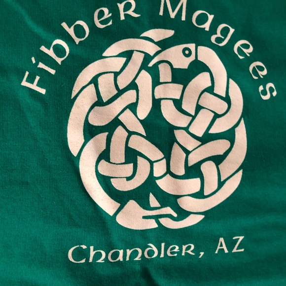 Fibber Mcgees bar Irish ☘️ Celtic t shirt - Picture 3 of 4